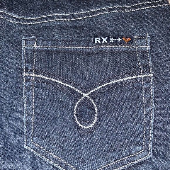 Roxy Jeans - Picture 3 of 9